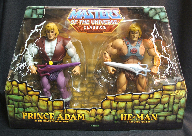Illustration for article titled Black He-Man, Blonde Teela & Other Amazing Custom Masters of the Universe Figures